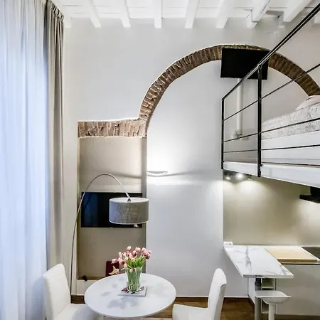 Cozy And Classy Nest Apartment Milan
