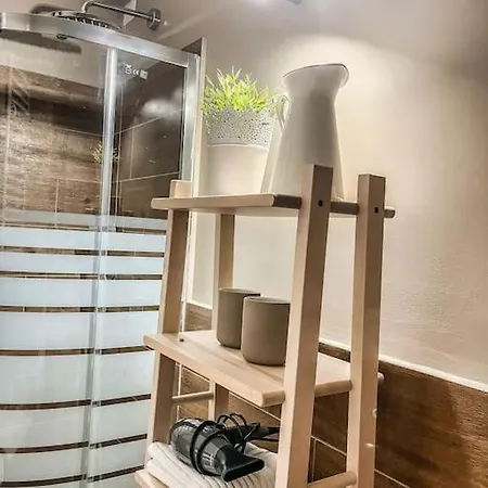 Cozy And Classy Nest Apartamento